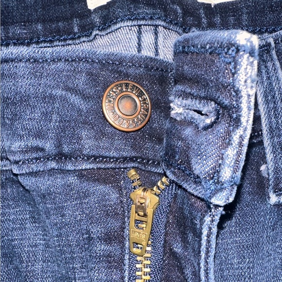 Levi's Women's Embroidered Mid Rise Skinny Jeans 31 - Picture 3 of 4